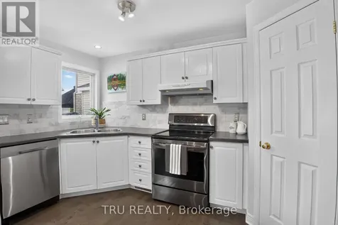 57 Golflinks Drive Ottawa ON K2J 4Y4