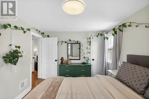 344 Richelieu Avenue Ottawa ON K1L 6J9