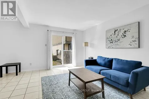 2772 Pimlico Crescent Ottawa ON K1T 2A8