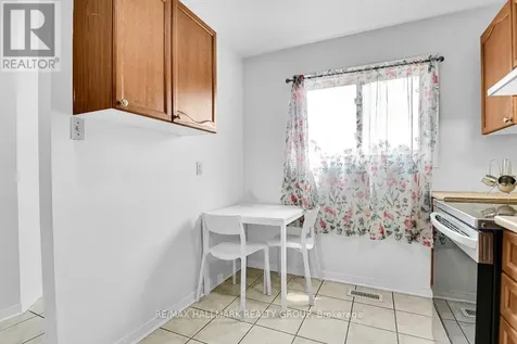 2772 Pimlico Crescent Ottawa ON K1T 2A8