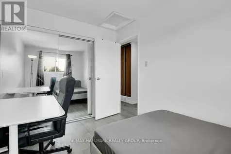 2772 Pimlico Crescent Ottawa ON K1T 2A8