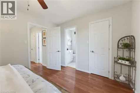 9 Larkspur Lane Paris ON N3L 3P2