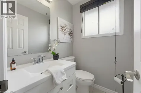 9 Larkspur Lane Paris ON N3L 3P2