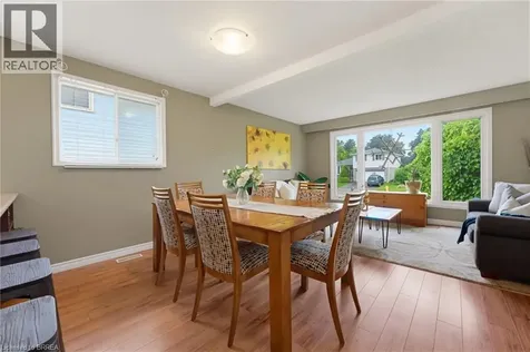 9 Larkspur Lane Paris ON N3L 3P2
