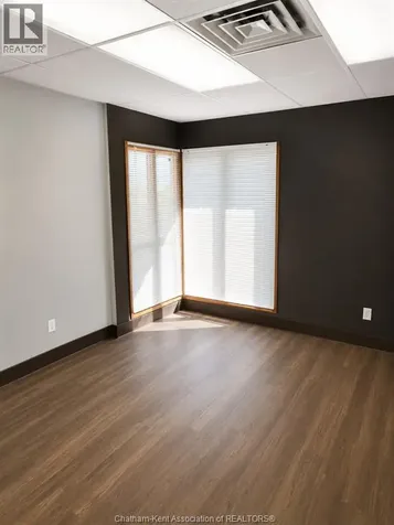 21 Arnold Street Wallaceburg ON N8A 3P3