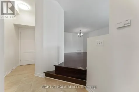 104 B Craig Henry Drive Ottawa ON K2G 6L8