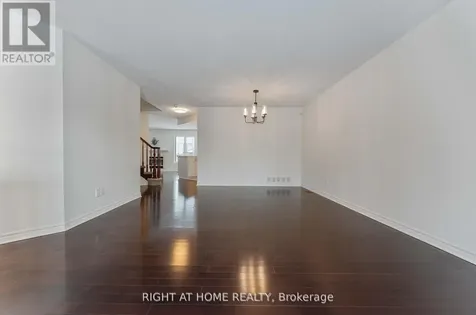 104 B Craig Henry Drive Ottawa ON K2G 6L8