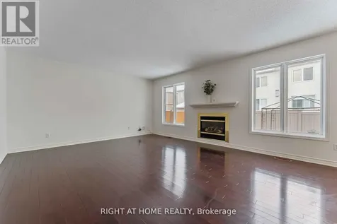 104 B Craig Henry Drive Ottawa ON K2G 6L8