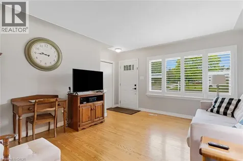 1410 Eleanor Avenue Cambridge ON N3H 4N2