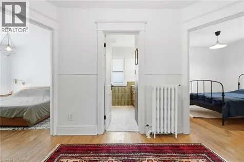 37 Connaught Avenue South Hamilton ON L8M 3C3