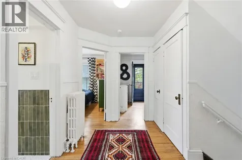 37 Connaught Avenue South Hamilton ON L8M 3C3