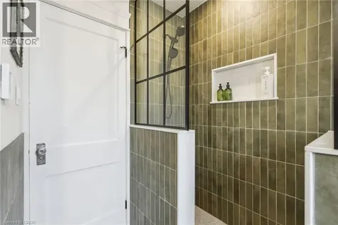 37 Connaught Avenue South Hamilton ON L8M 3C3