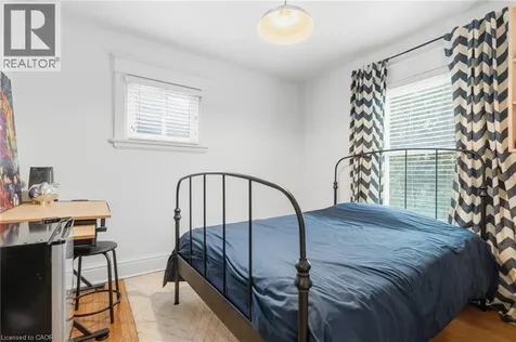 37 Connaught Avenue South Hamilton ON L8M 3C3