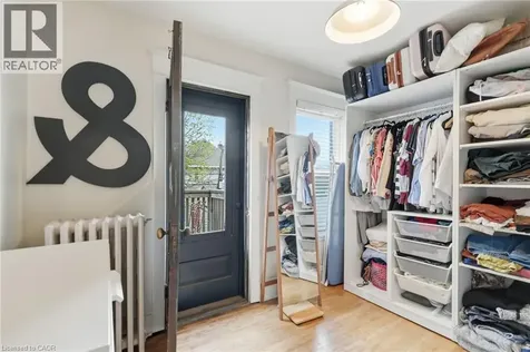 37 Connaught Avenue South Hamilton ON L8M 3C3