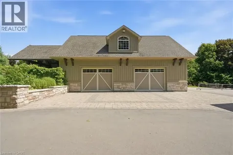314 7th Concession Road East Flamborough ON L8B 1T5