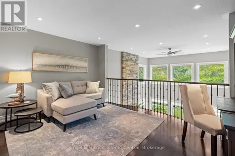 42 Silver Crescent Collingwood ON L9Y 0E9