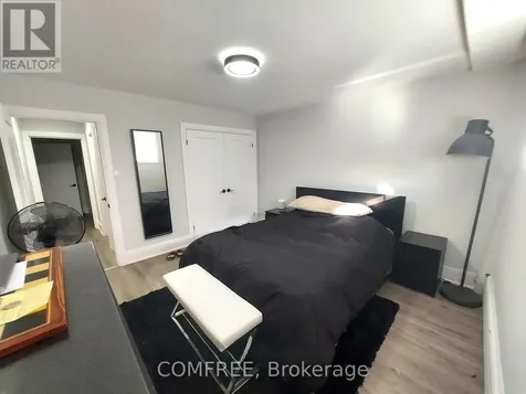 32 St Francis Street Ottawa ON K1Y 1W5