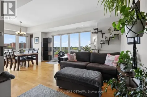 330 Titan Private Ottawa ON K2G 1G3