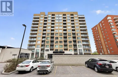 330 Titan Private Ottawa ON K2G 1G3