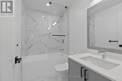 587 Oakwood Avenue Toronto (oakwood Village) ON M6E 2X8