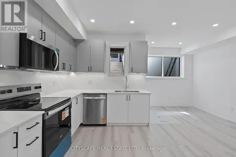 587 Oakwood Avenue Toronto (oakwood Village) ON M6E 2X8