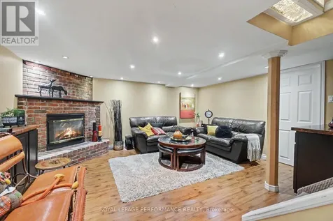 1497 Blackheath Street Ottawa ON K1E 1K6