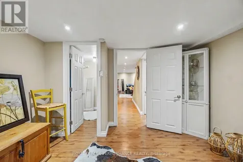 1497 Blackheath Street Ottawa ON K1E 1K6