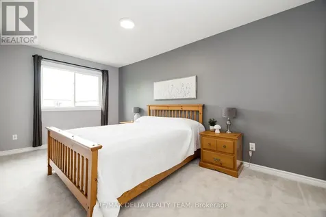 616 Spikemoss Place Ottawa ON K4A 0C9