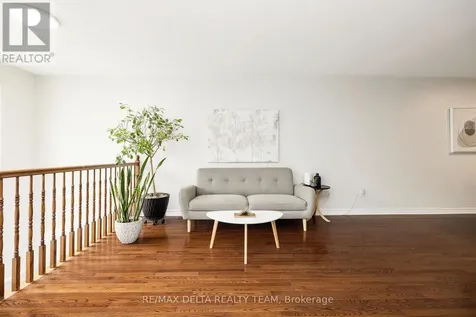 616 Spikemoss Place Ottawa ON K4A 0C9