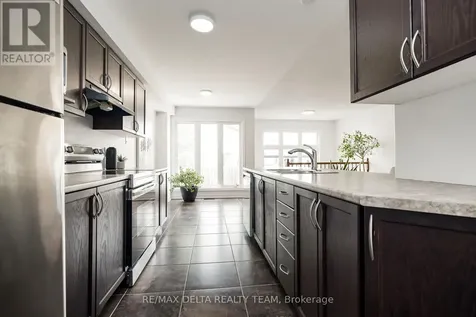 616 Spikemoss Place Ottawa ON K4A 0C9