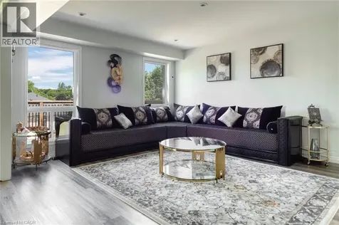 264 Vincent Drive Ayr ON N0B 1E0