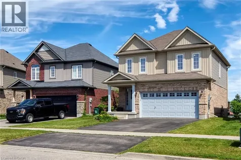264 Vincent Drive Ayr ON N0B 1E0