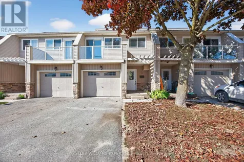 12 Lankin Boulevard Orillia ON L3Y 6T2