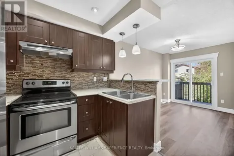 12 Lankin Boulevard Orillia ON L3Y 6T2
