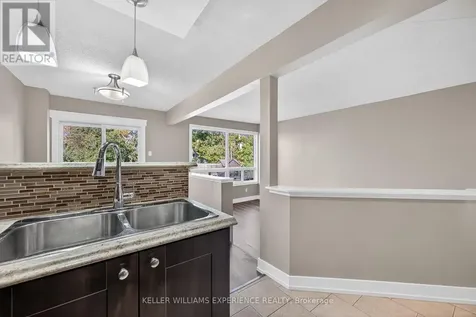 12 Lankin Boulevard Orillia ON L3Y 6T2