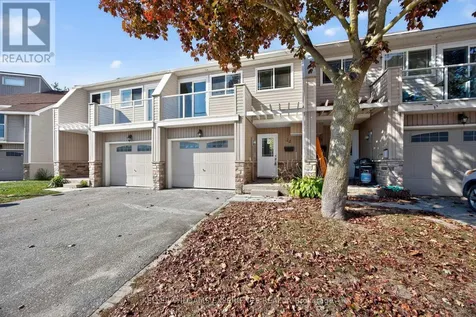 12 Lankin Boulevard Orillia ON L3Y 6T2