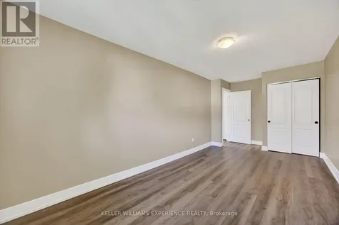 12 Lankin Boulevard Orillia ON L3Y 6T2