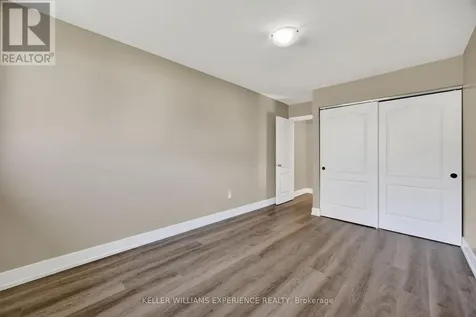 12 Lankin Boulevard Orillia ON L3Y 6T2
