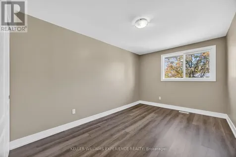 12 Lankin Boulevard Orillia ON L3Y 6T2