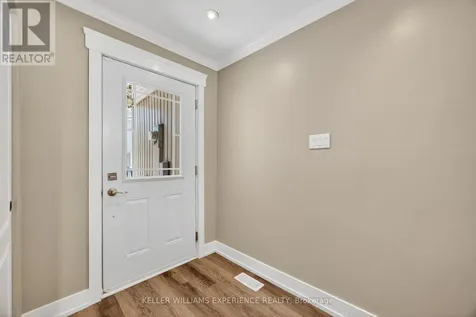 12 Lankin Boulevard Orillia ON L3Y 6T2