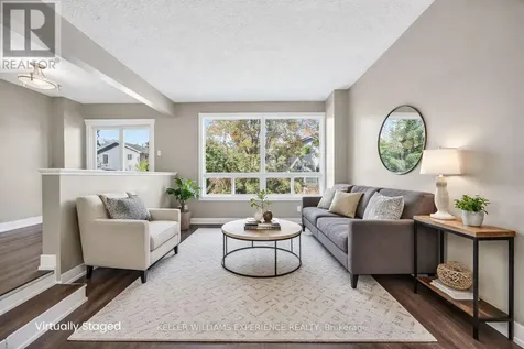 12 Lankin Boulevard Orillia ON L3Y 6T2