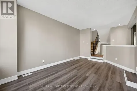 12 Lankin Boulevard Orillia ON L3Y 6T2