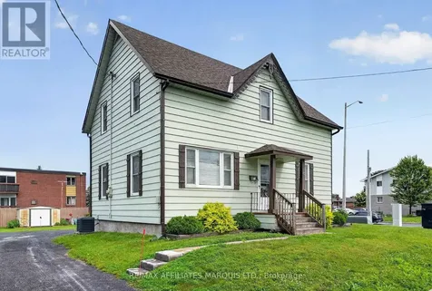 83 Eleventh Street East Cornwall ON K6H 2Y3