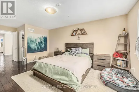 107 Lochnaw Private Ottawa ON K2J 0Z5
