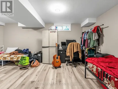 1 Highbrook Street North Kitchener ON N2E 3N9