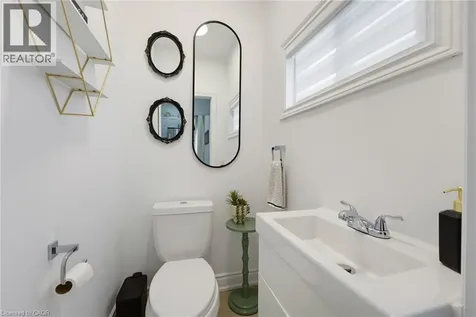 15 Gordon Street Brantford ON N3S 2M7