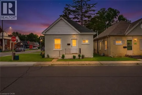 15 Gordon Street Brantford ON N3S 2M7