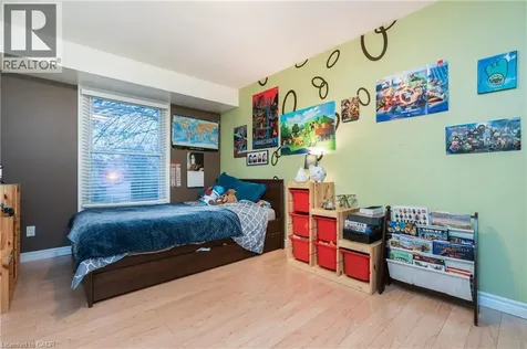 26 Winding Woods Crescent London ON N6G 3G5