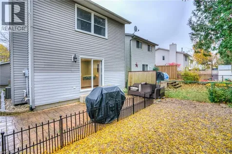 26 Winding Woods Crescent London ON N6G 3G5