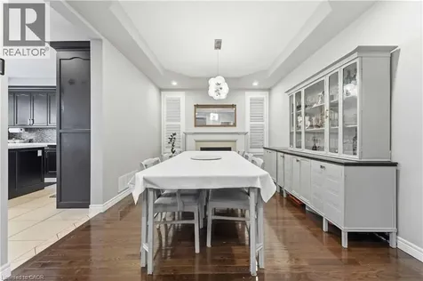212 Chartwell Circle Hamilton ON L9A 0B6